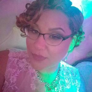 Meet your Posher, Hope